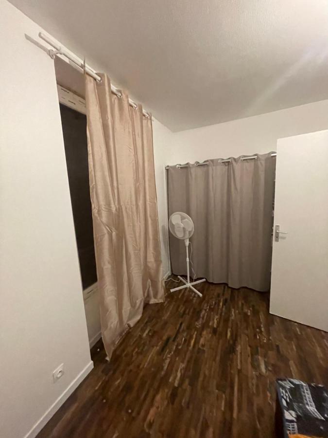 شقة Logement Lagny Sur Marne Disneyland Paris المظهر الخارجي الصورة